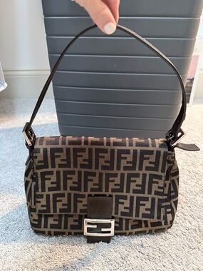 Fendi Mama Baguette